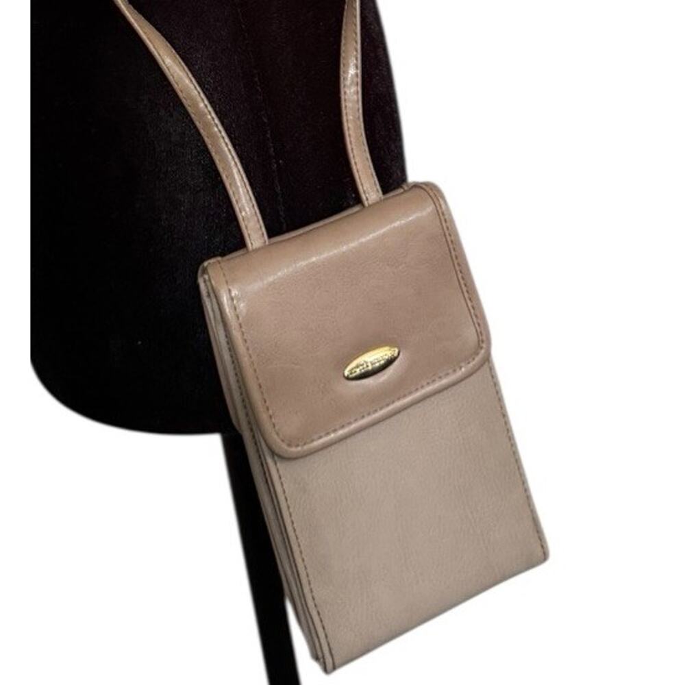 Liz Claiborne Purse Crossbody Shoulder Bag Tan Y2K Beige Vacation Office Travel